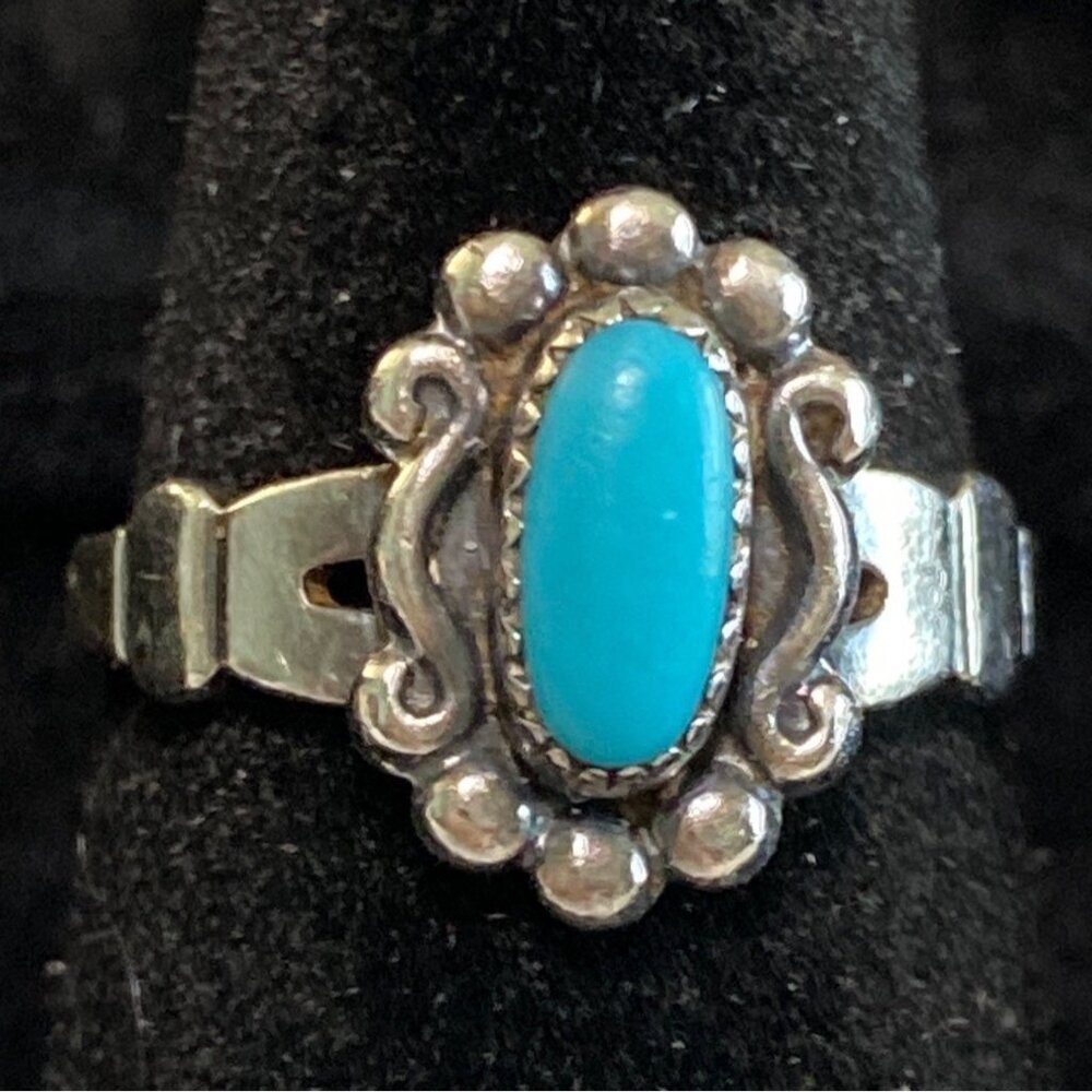 Ring Turquoise 1960s Bell Trading Post Size 4 Vintage Jewelry Sterling Silver St